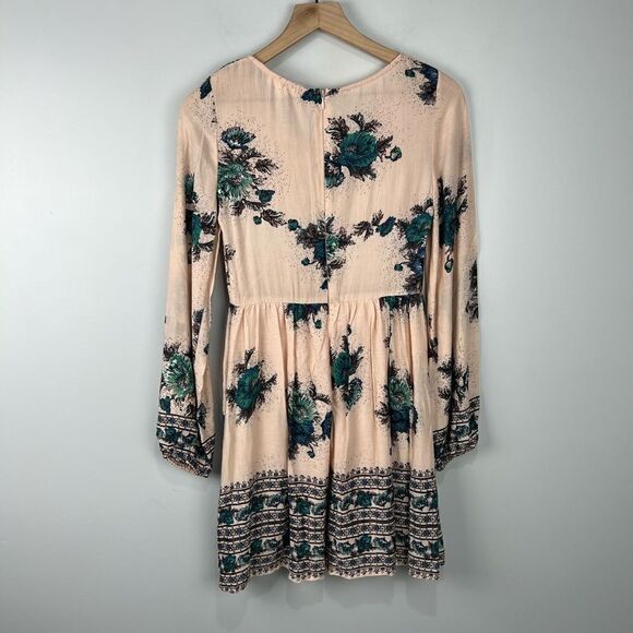 Soieblu Pink Long Sleeve Dress With Blue/Green Floral Pattern - Picture 5 of 8